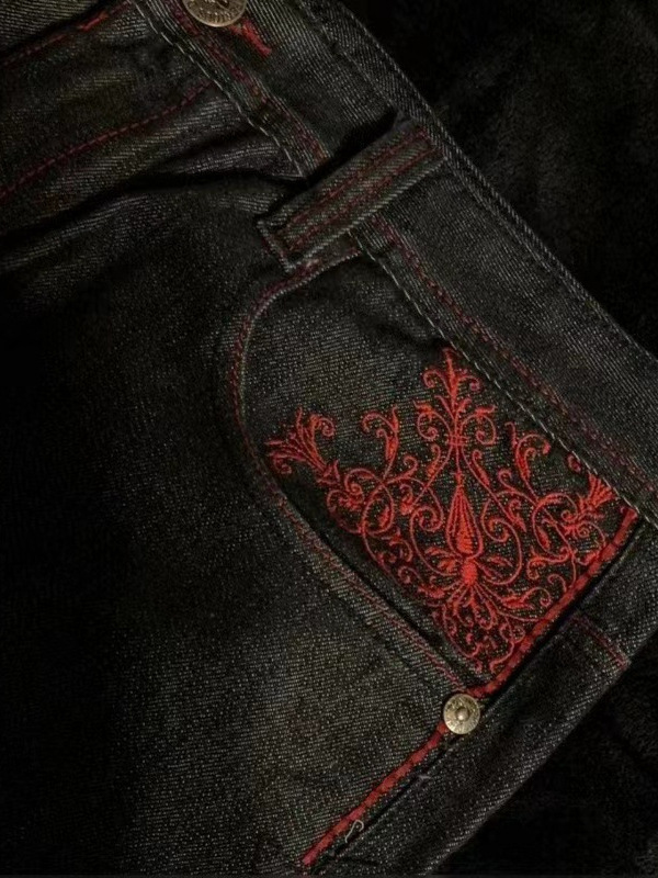 Vaqueros boyfriend con bordados vintage americanos-2