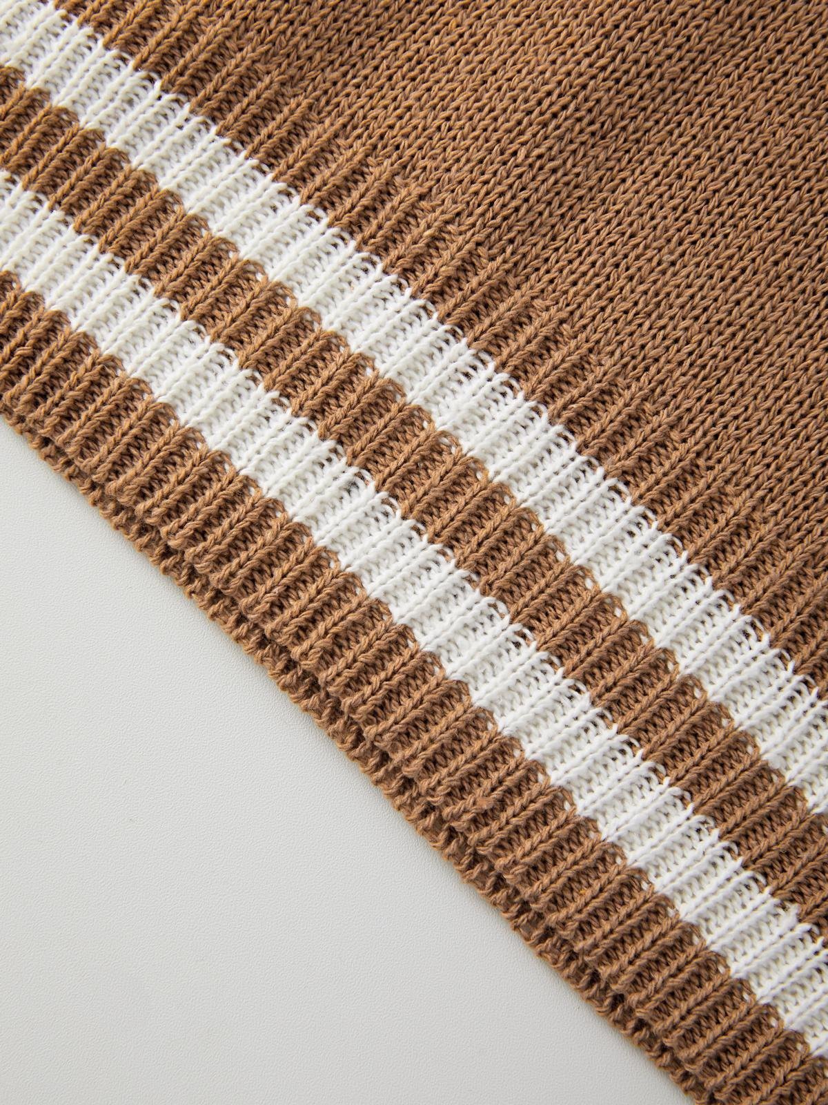 Chaleco de suéter a rayas con cuello en V para hombre-6